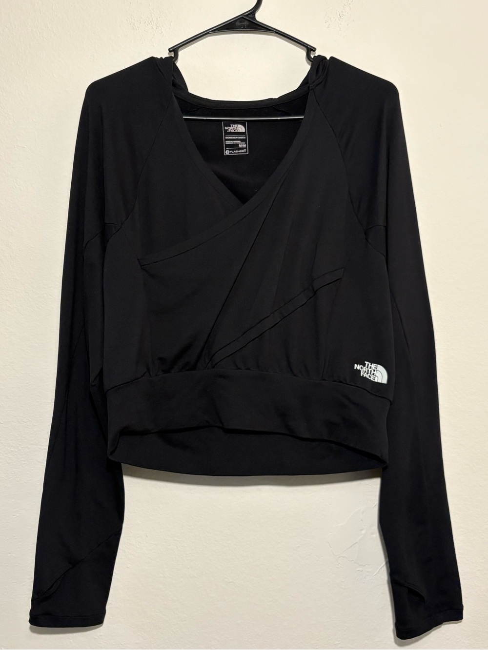 The North Face Black Wrap Front Cropped Hoodie FlashDry Women’s M